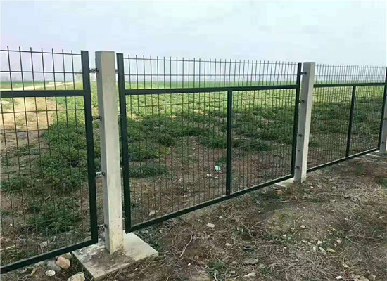 鐵路護欄網(wǎng)